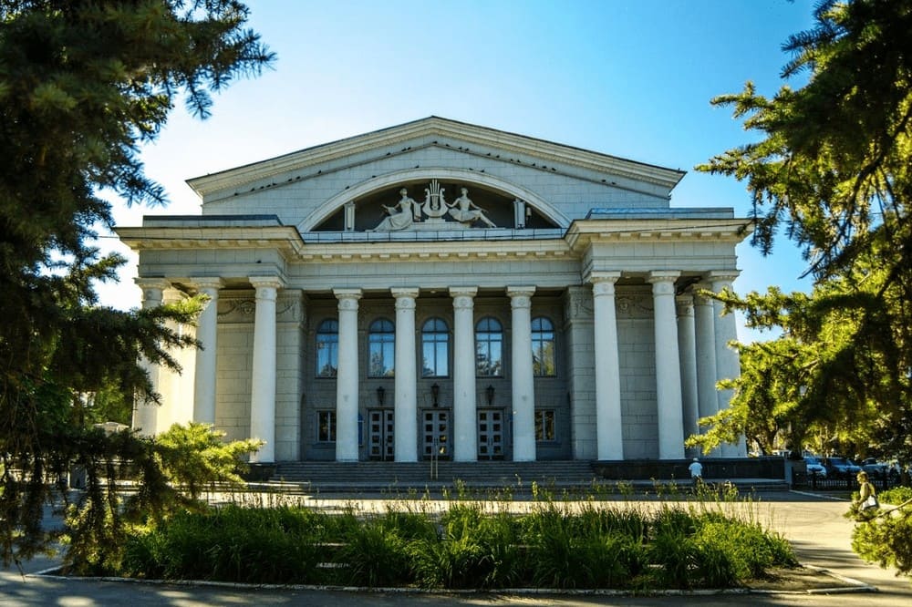 Teatr Chernishevskogo